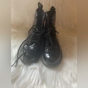 Kids doc martens